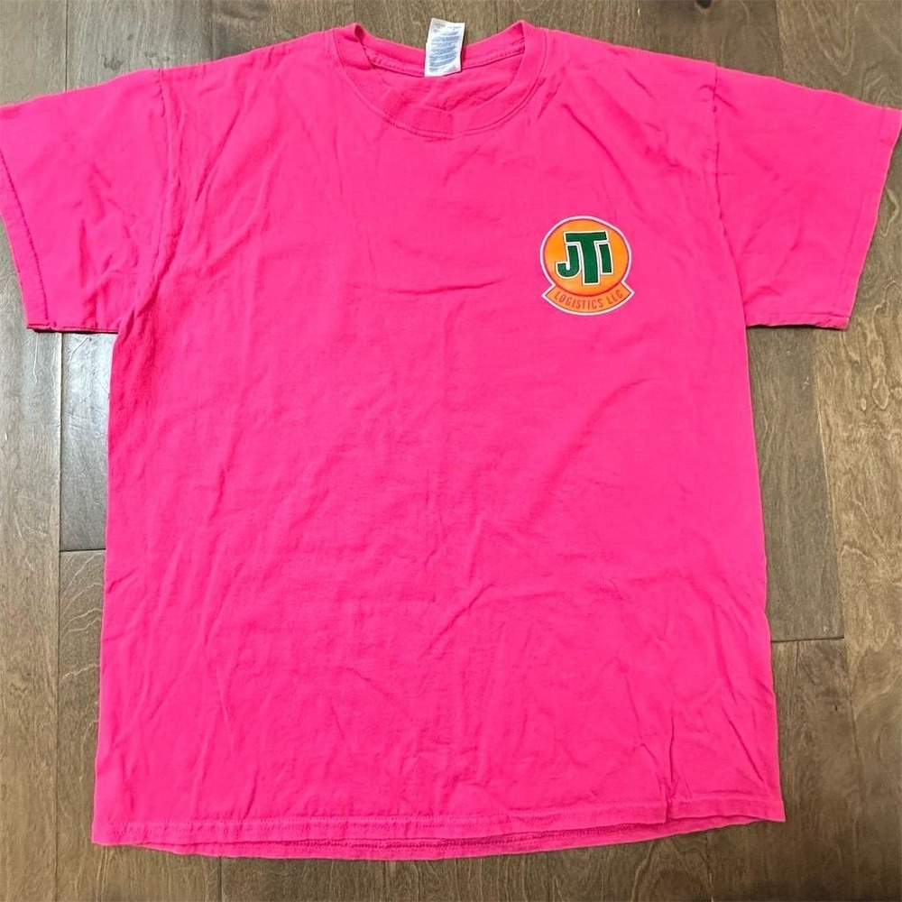JT Logistics LLC Men's Pink Graphic Print T-Shirt Size L‎